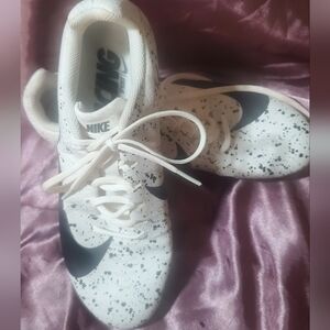 Nike Zoom Rival S 9 Track Spikes In The White and Black Paint Splatter Size 9.5